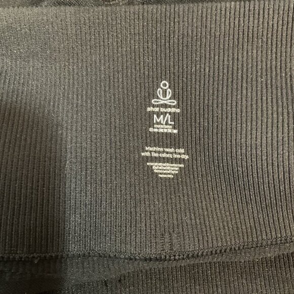 Phat Buddha M/L Black‎ High-Waisted Athletic Shorts - Picture 4 of 5